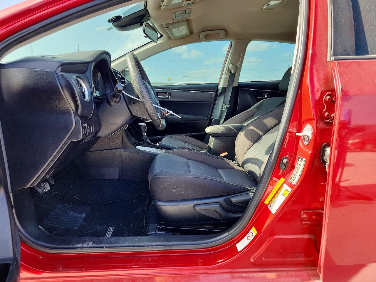 2017 TOYOTA COROLLA