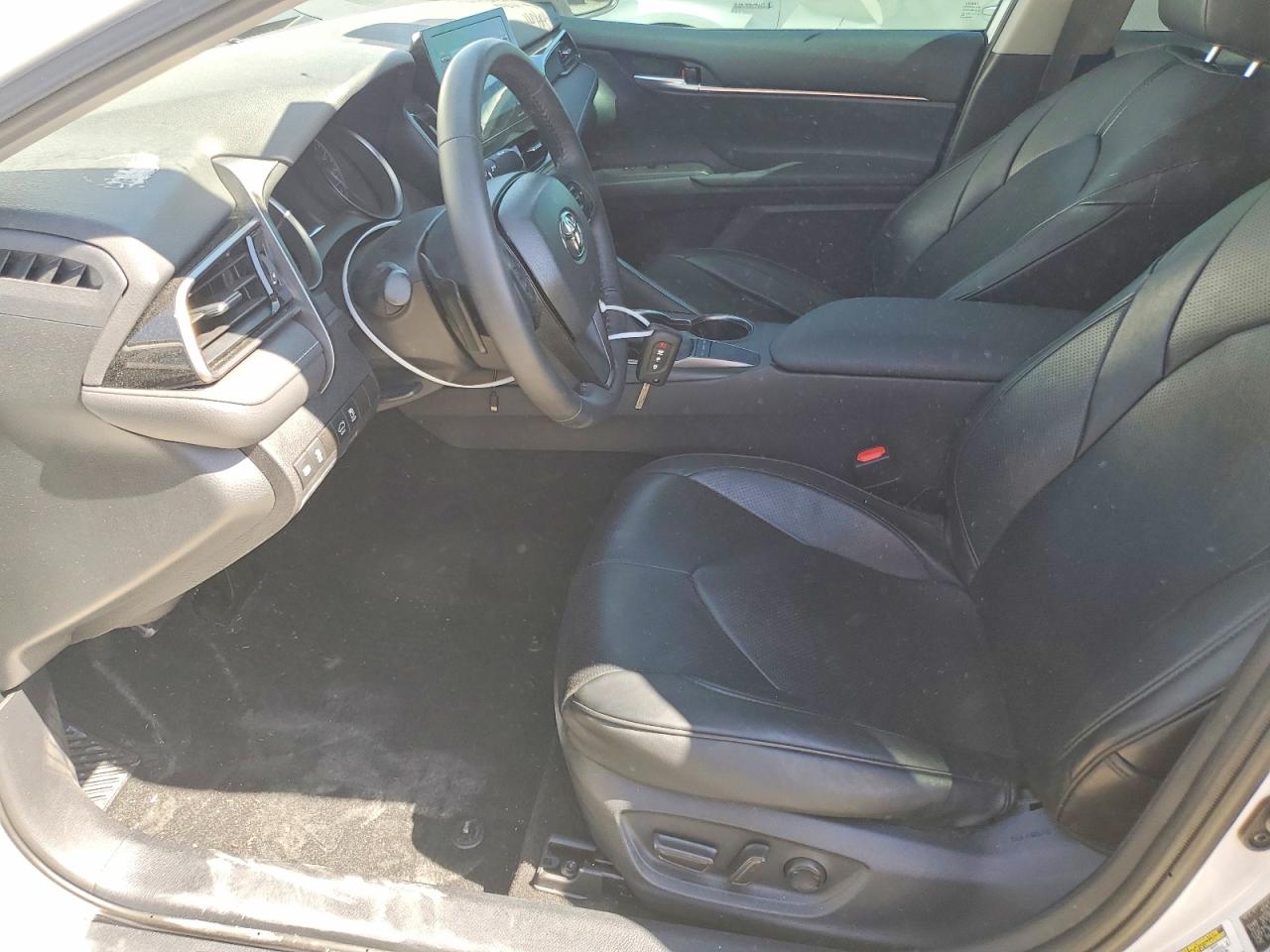 2024 TOYOTA CAMRY