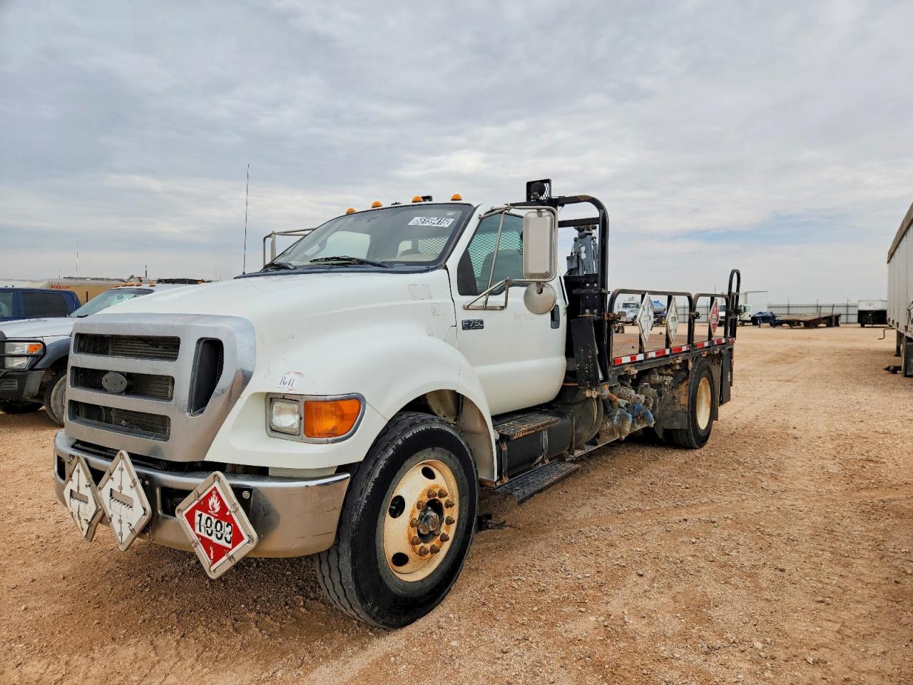 2011 FORD F750