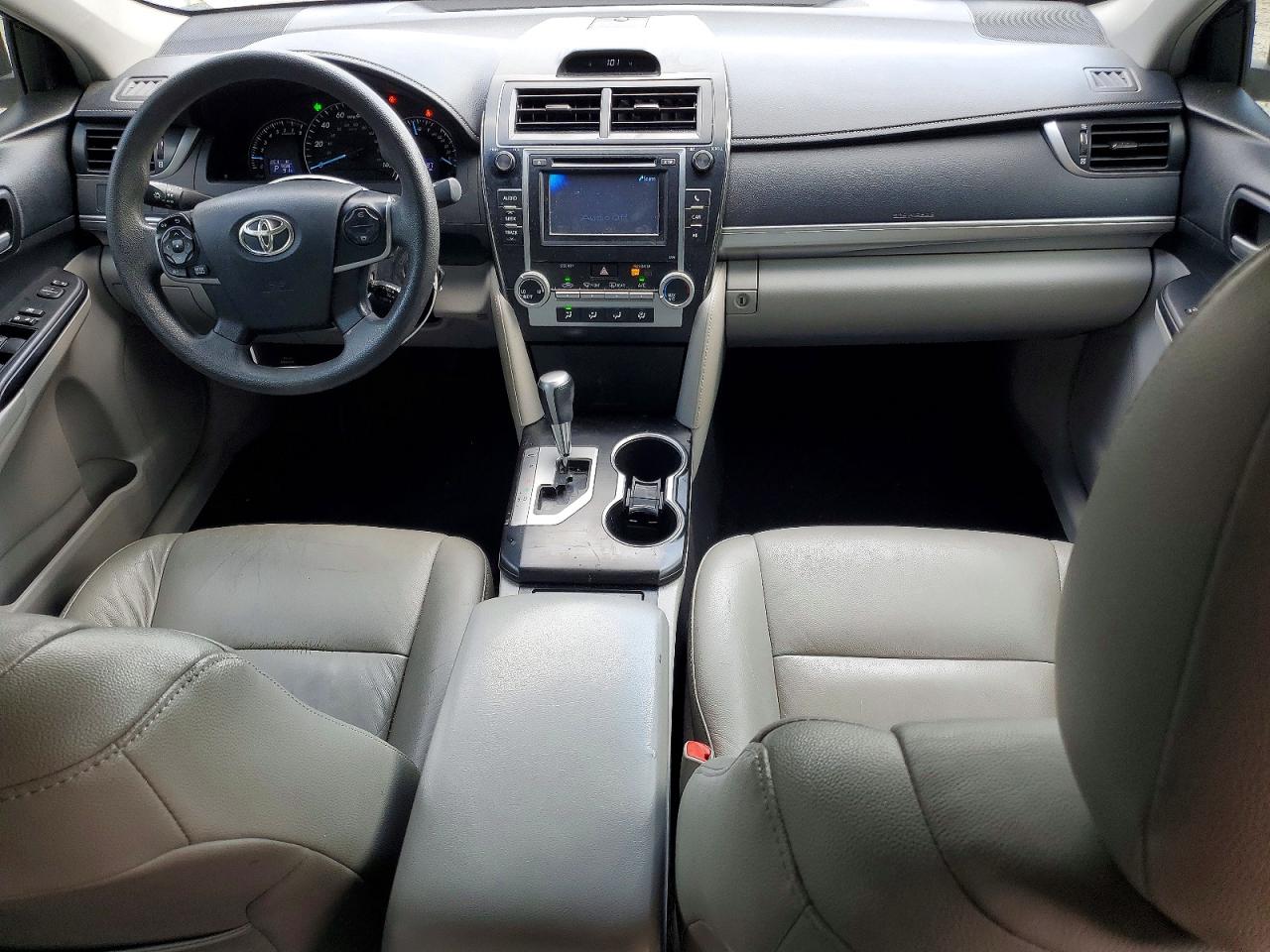 2014 TOYOTA CAMRY