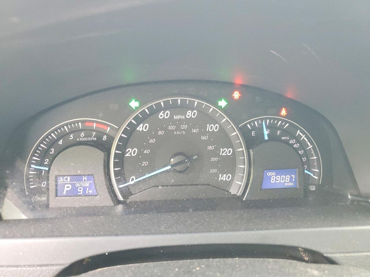 2014 TOYOTA CAMRY