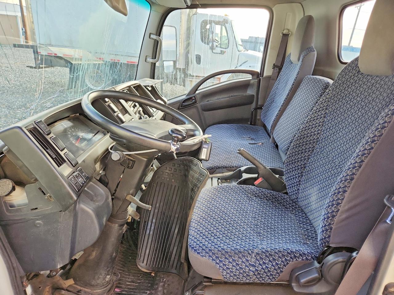 2024 ISUZU NPR