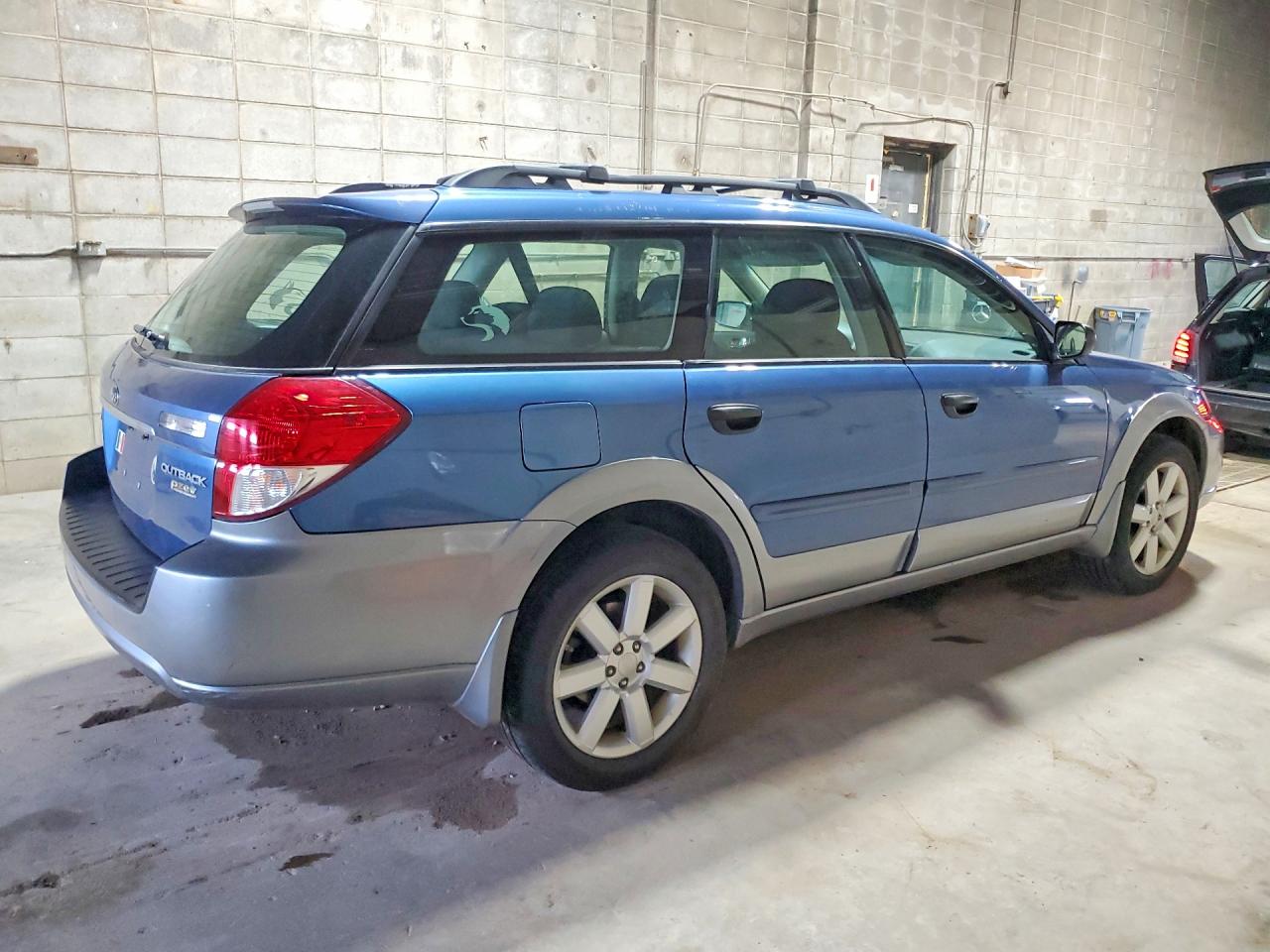 2008 SUBARU OUTBACK
