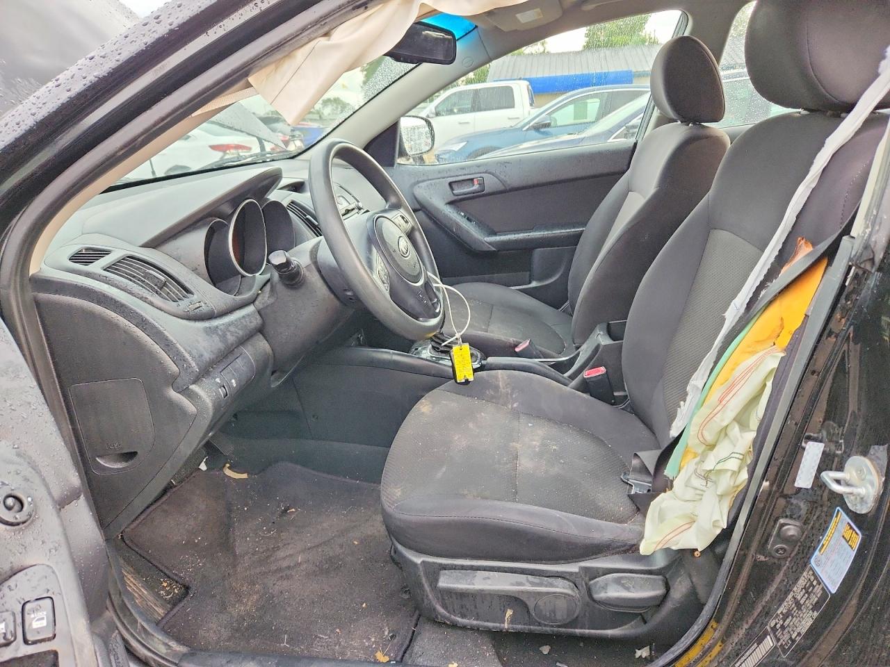 2011 KIA FORTE