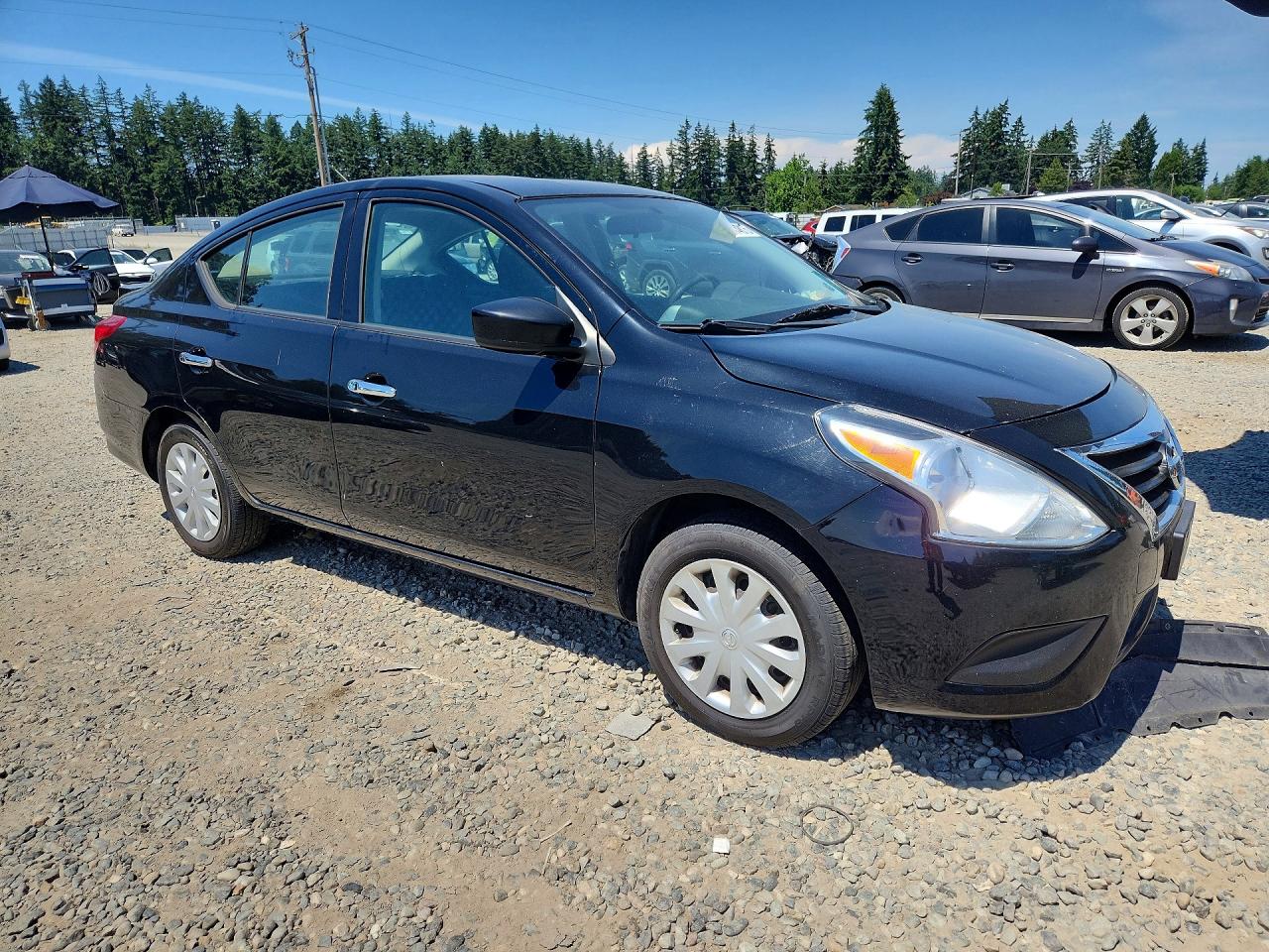 2018 NISSAN VERSA