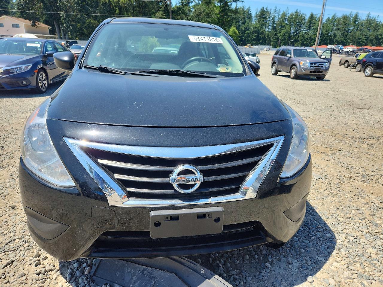 2018 NISSAN VERSA