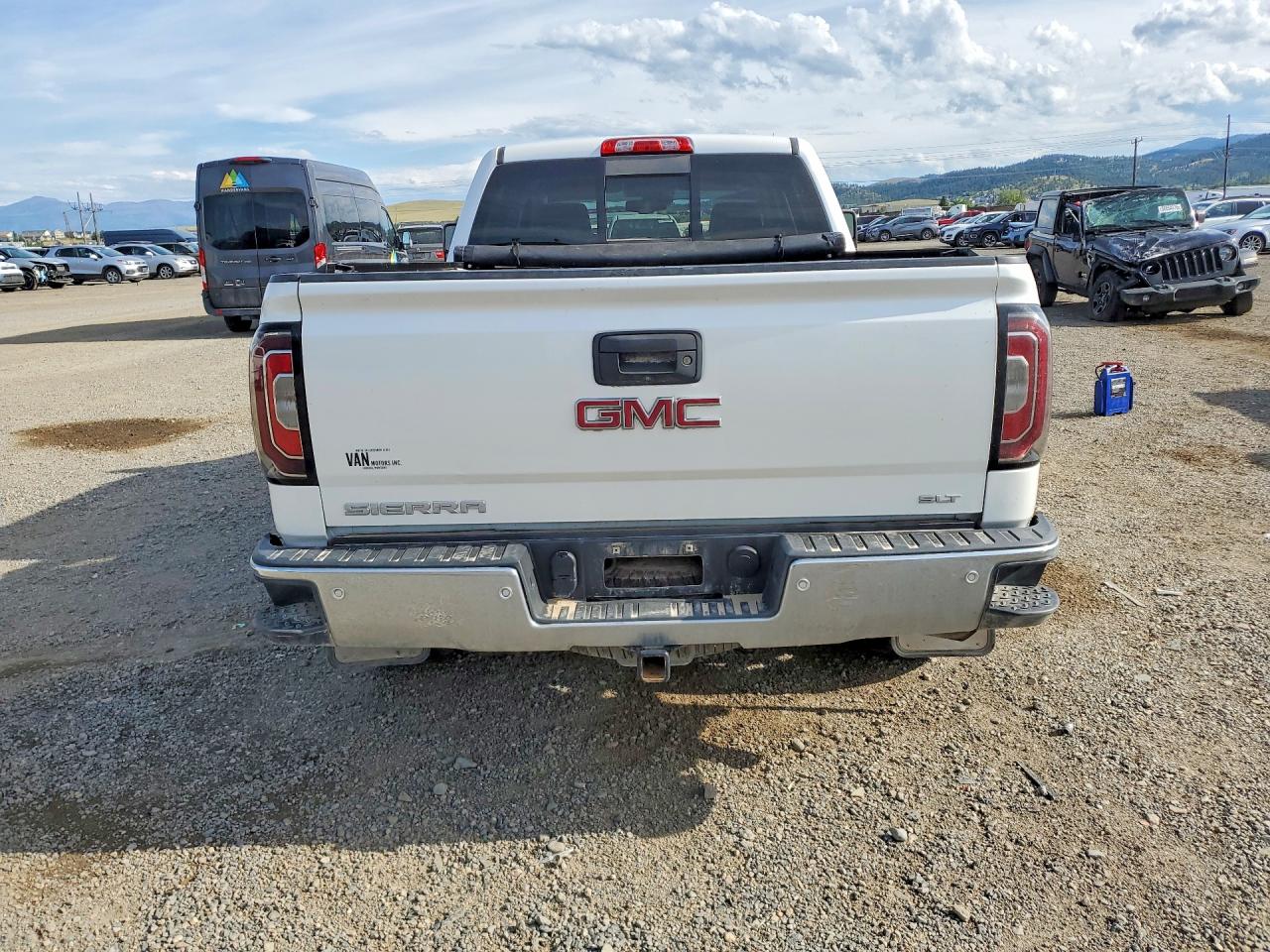 2018 GMC SIERRA