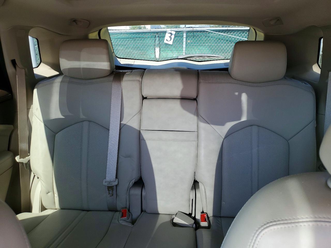2011 CADILLAC SRX