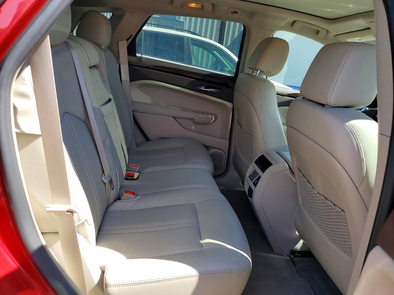2011 CADILLAC SRX