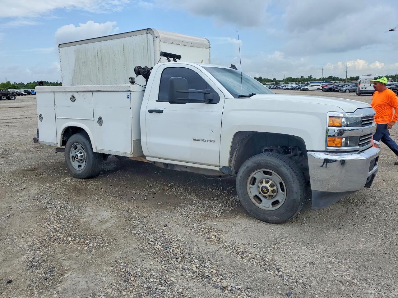 2016 CHEVROLET SILVERADO