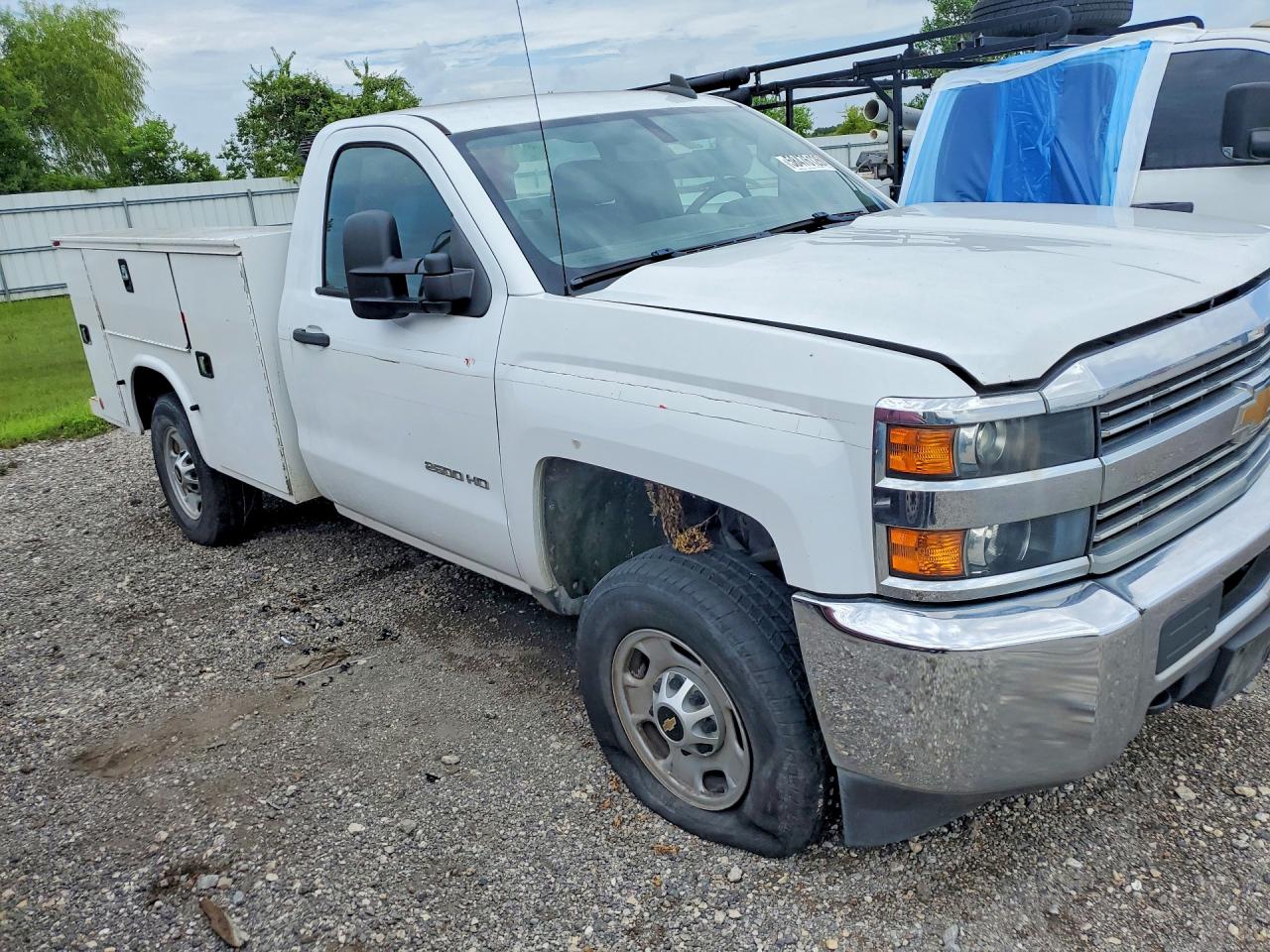 2017 CHEVROLET SILVERADO