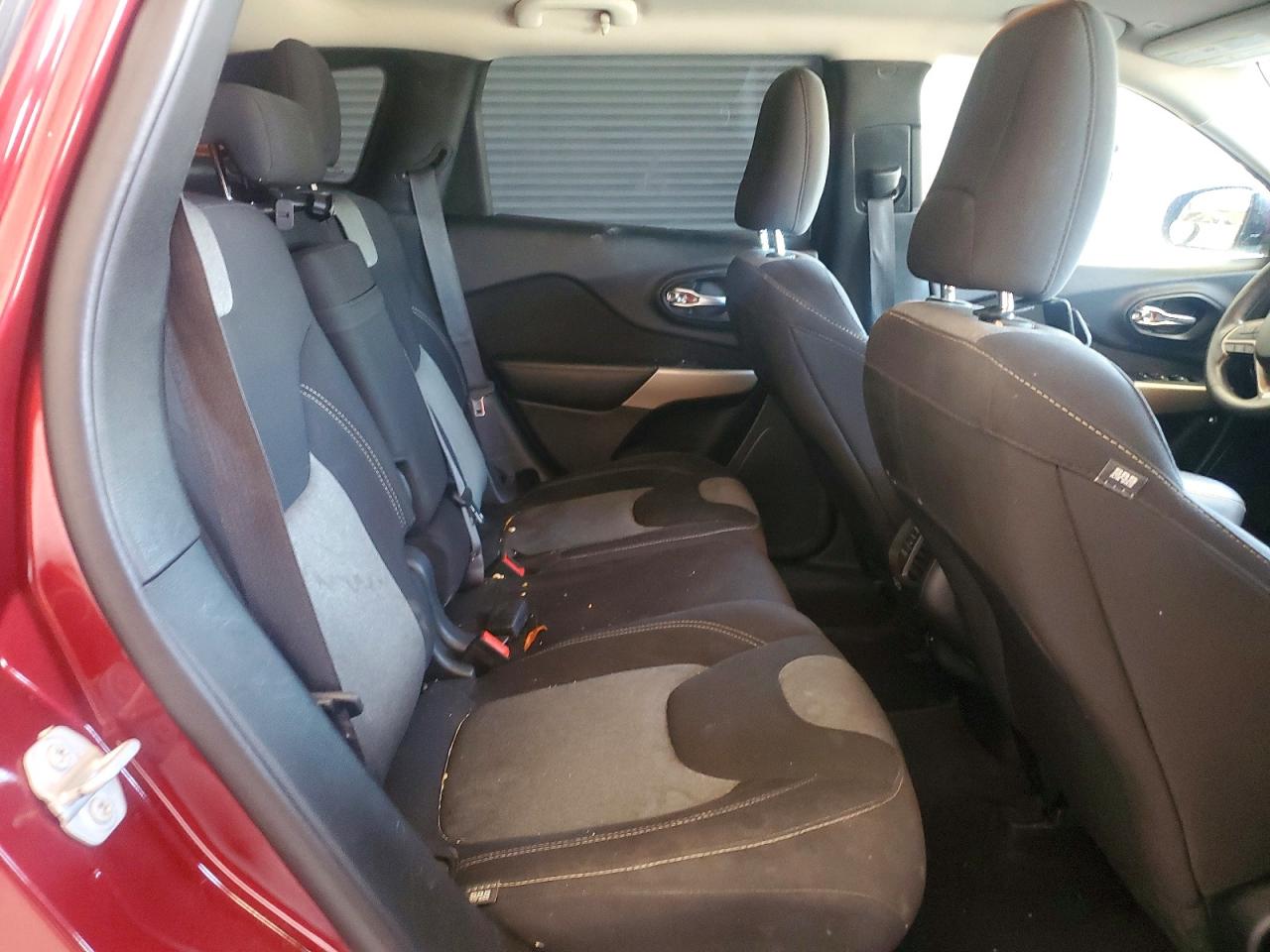 2018 JEEP CHEROKEE