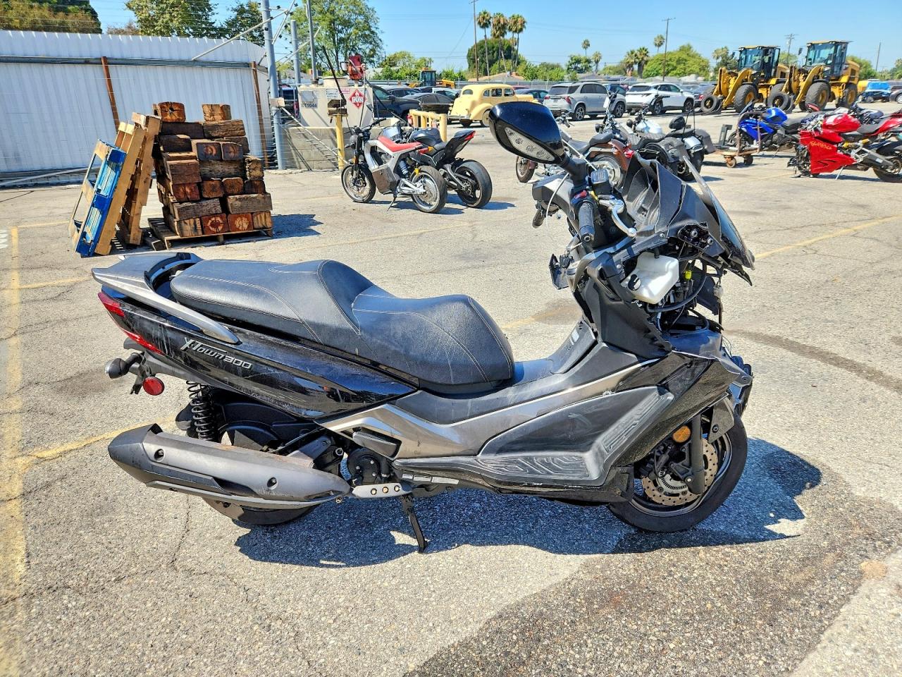 2022 KYMCO USA INC X-TOWN 300