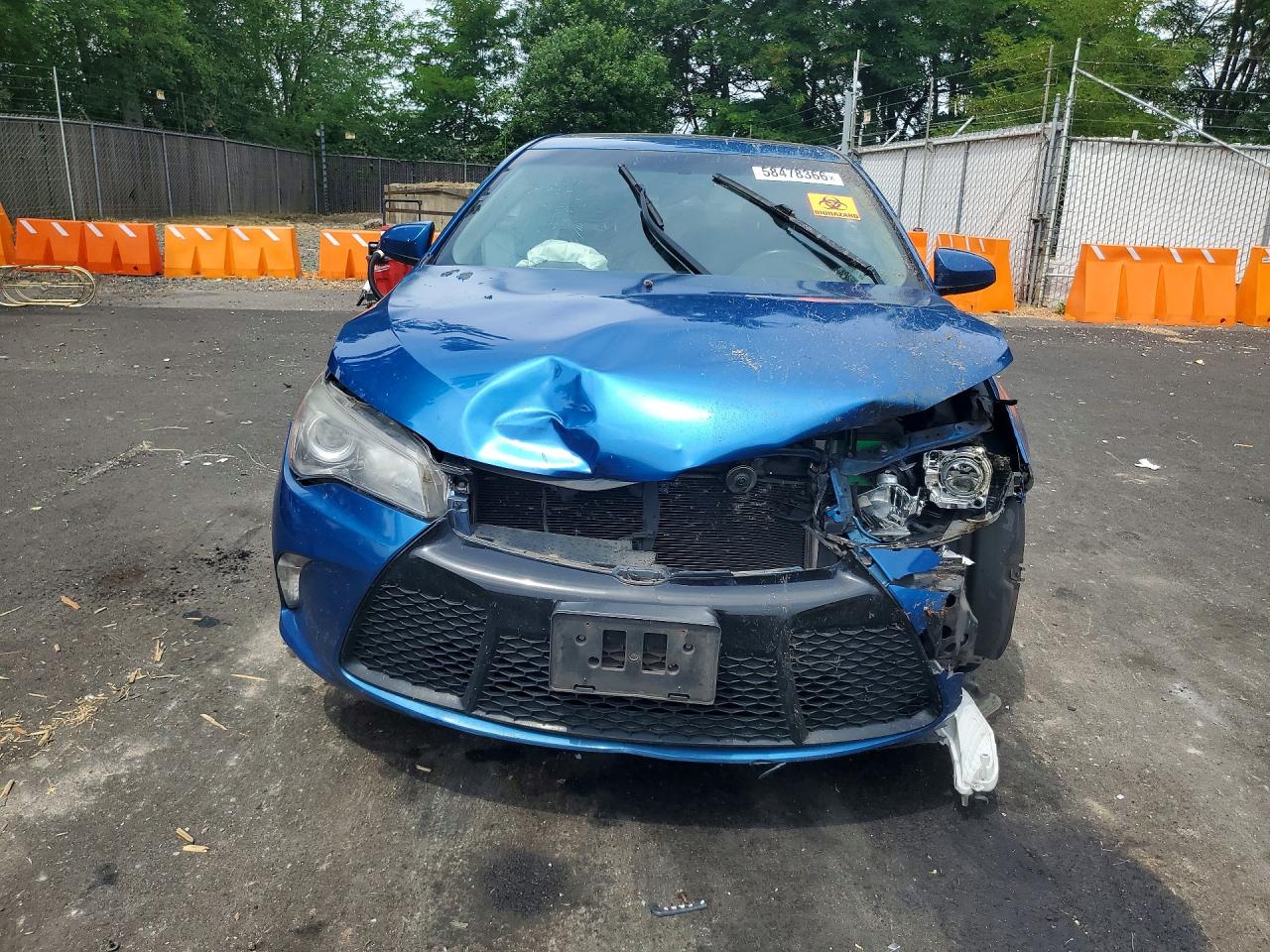 2016 TOYOTA CAMRY