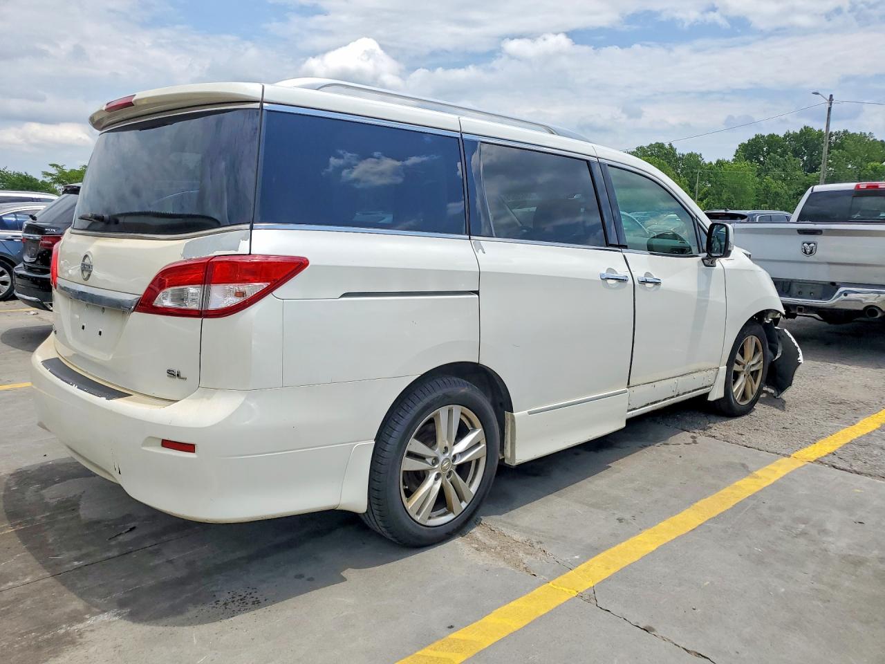 2014 NISSAN QUEST