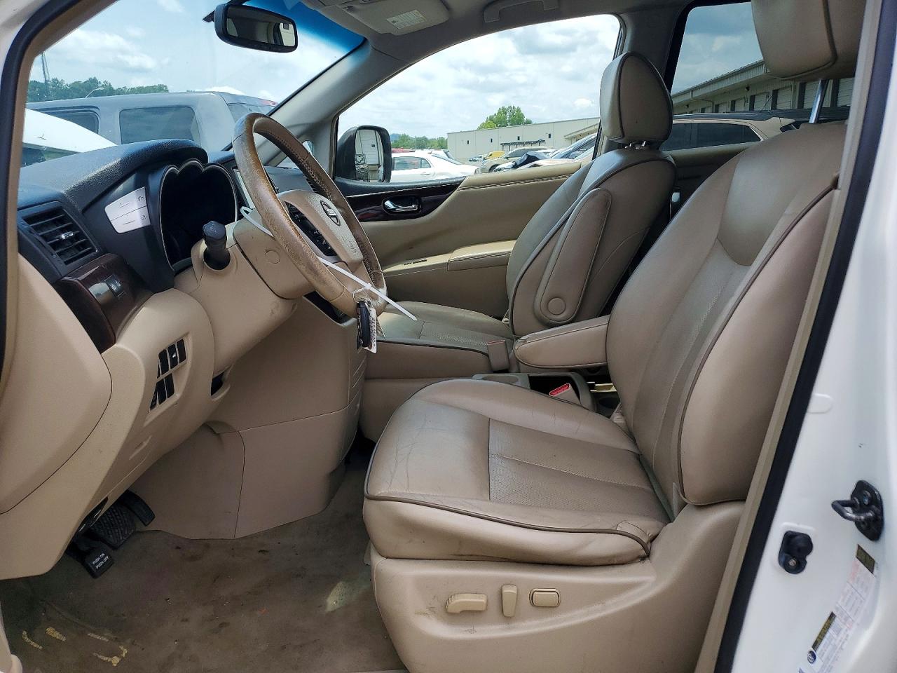 2014 NISSAN QUEST