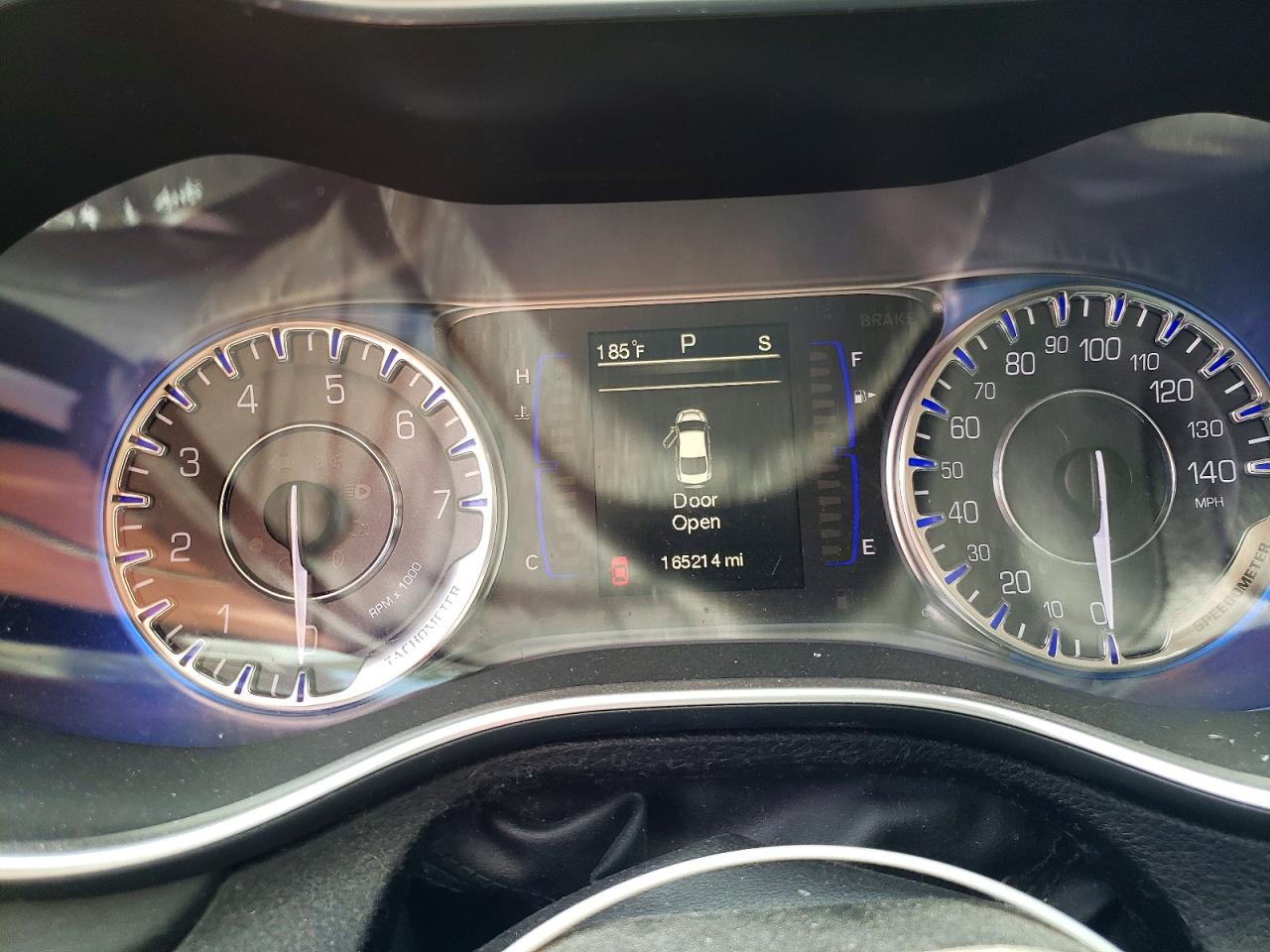 2015 CHRYSLER 200