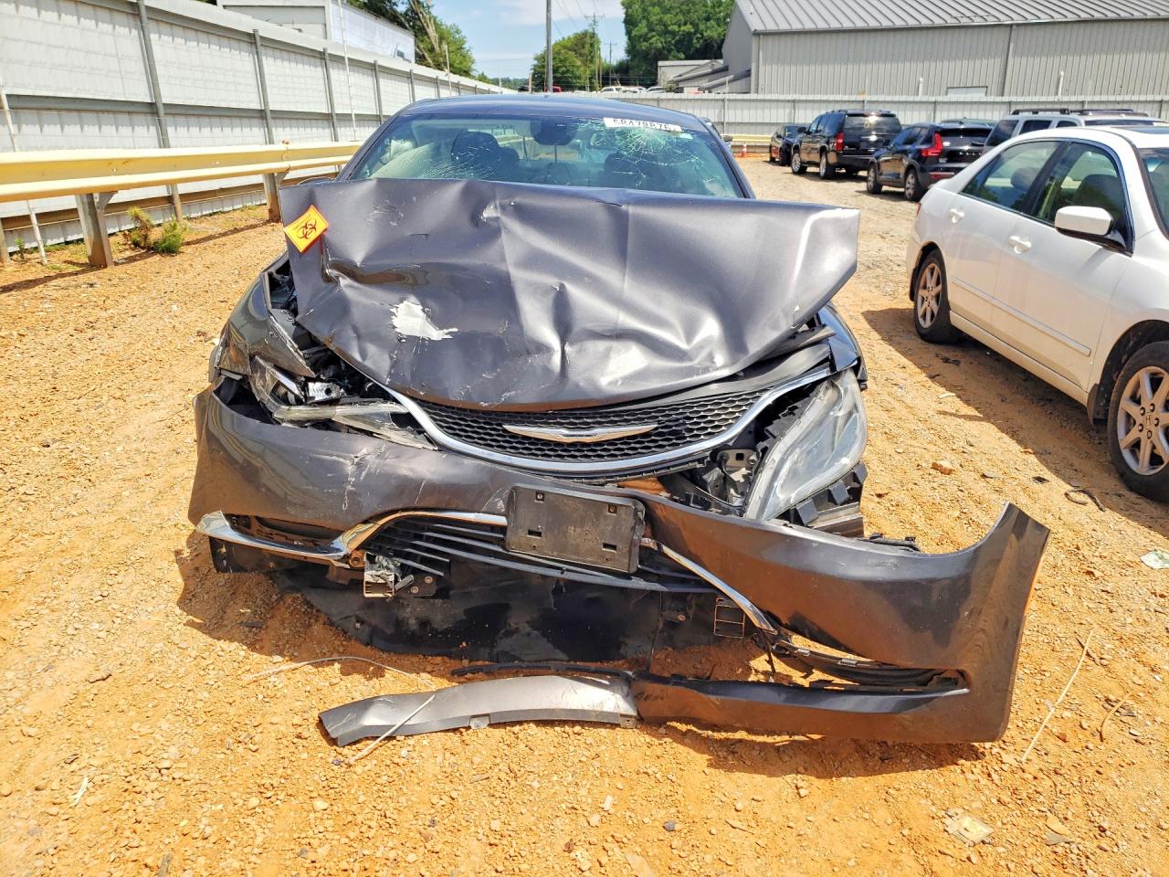 2015 CHRYSLER 200