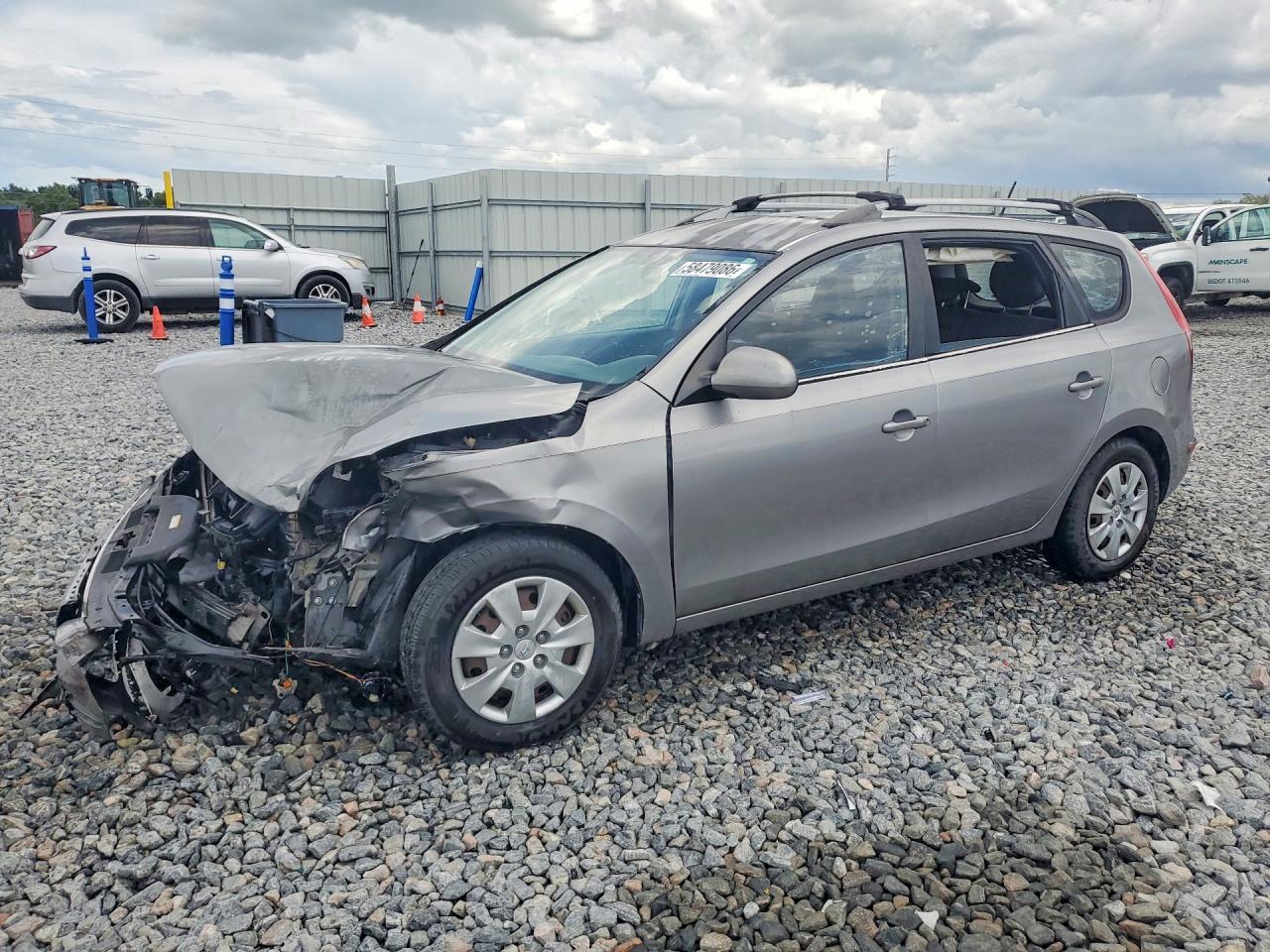 2011 HYUNDAI ELANTRA