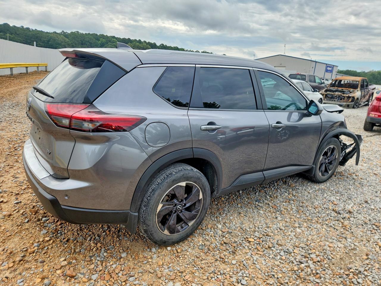 2024 NISSAN ROGUE