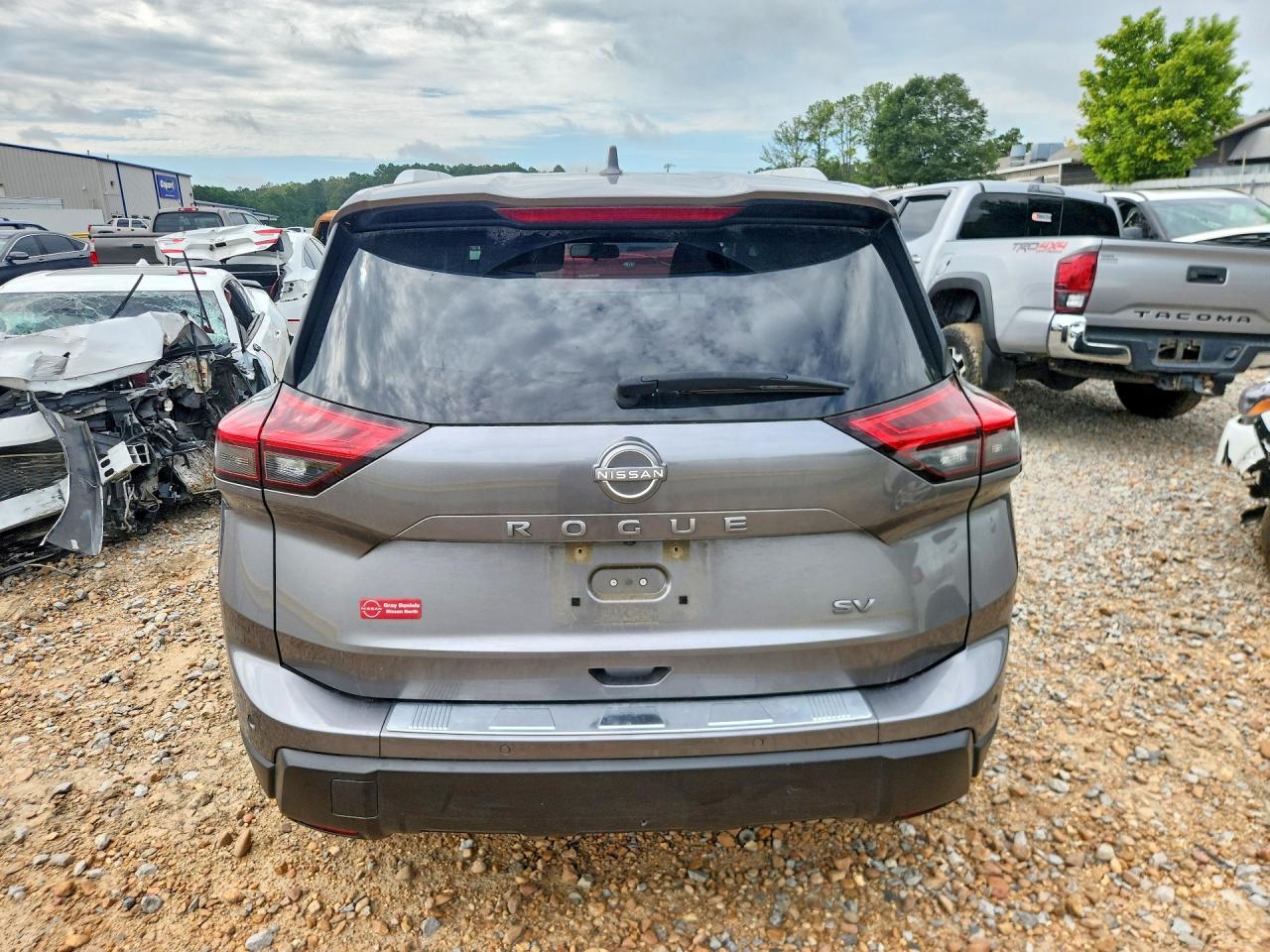 2024 NISSAN ROGUE