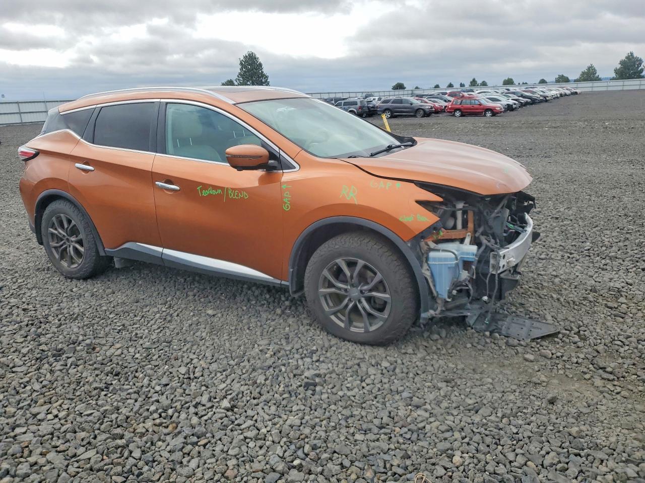 2016 NISSAN MURANO