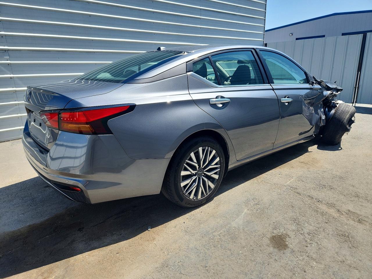 2025 NISSAN ALTIMA