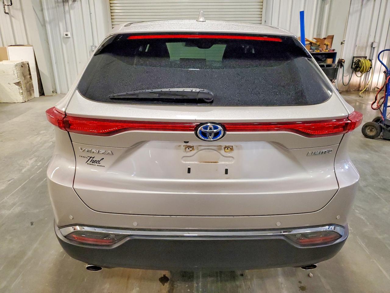 2024 TOYOTA VENZA