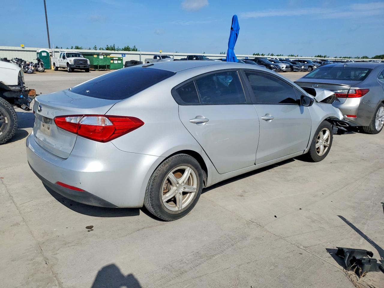 2016 KIA FORTE LX