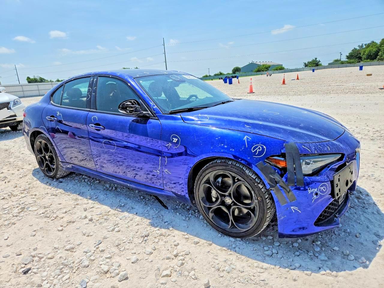 2023 ALFA ROMEO GIULIA