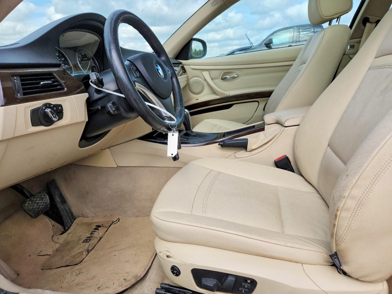 2010 BMW 3 SERIES