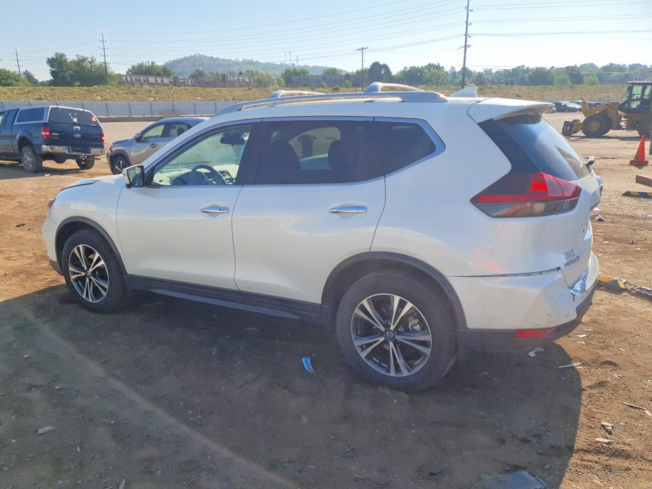 2019 NISSAN ROGUE