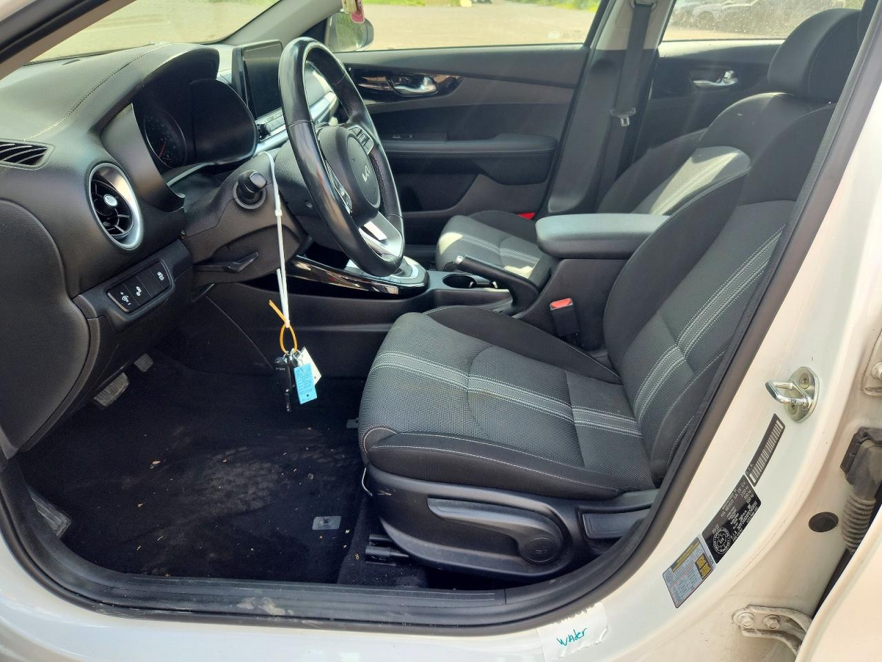 2023 KIA FORTE
