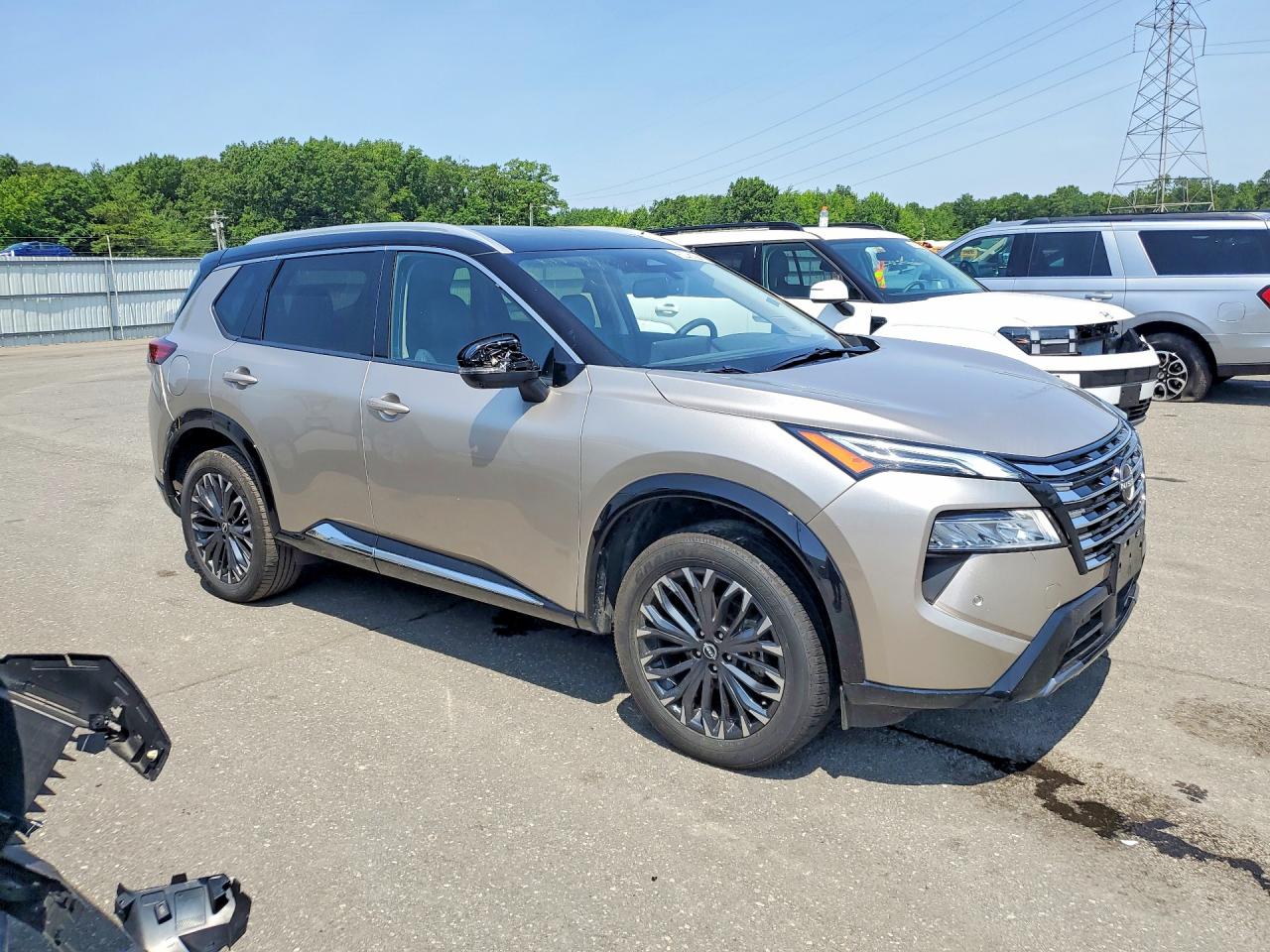 2026 NISSAN ROGUE