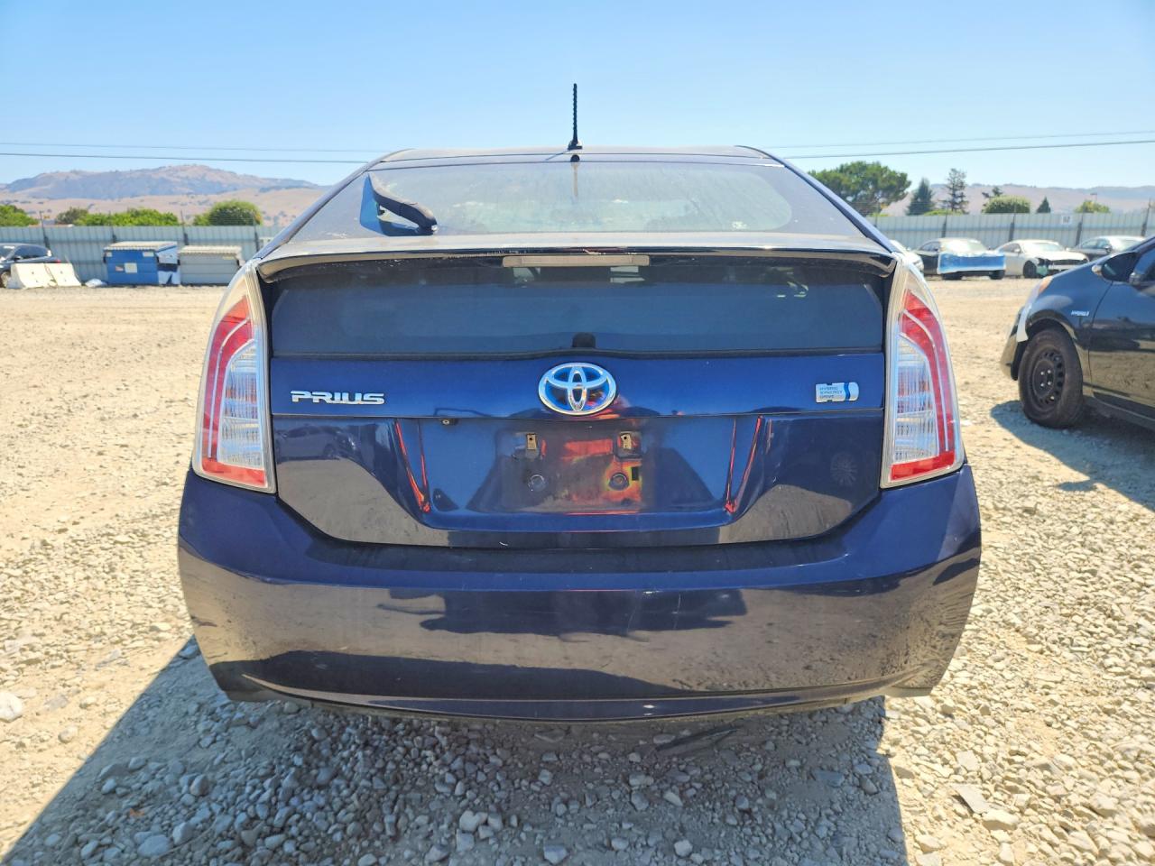 2015 TOYOTA PRIUS
