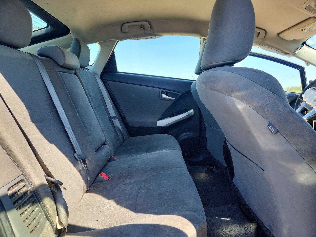 2015 TOYOTA PRIUS