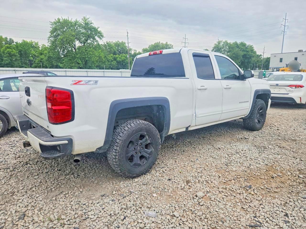 2016 CHEVROLET SILVERADO