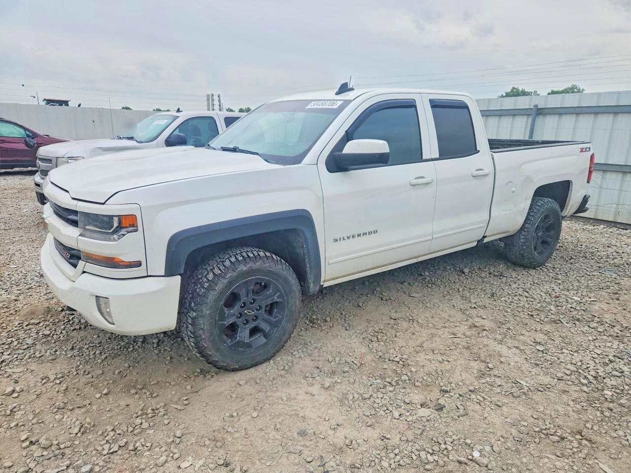 2016 CHEVROLET SILVERADO
