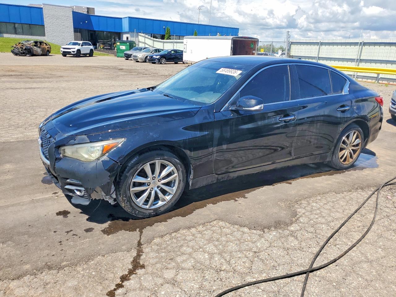 2015 INFINITI Q50