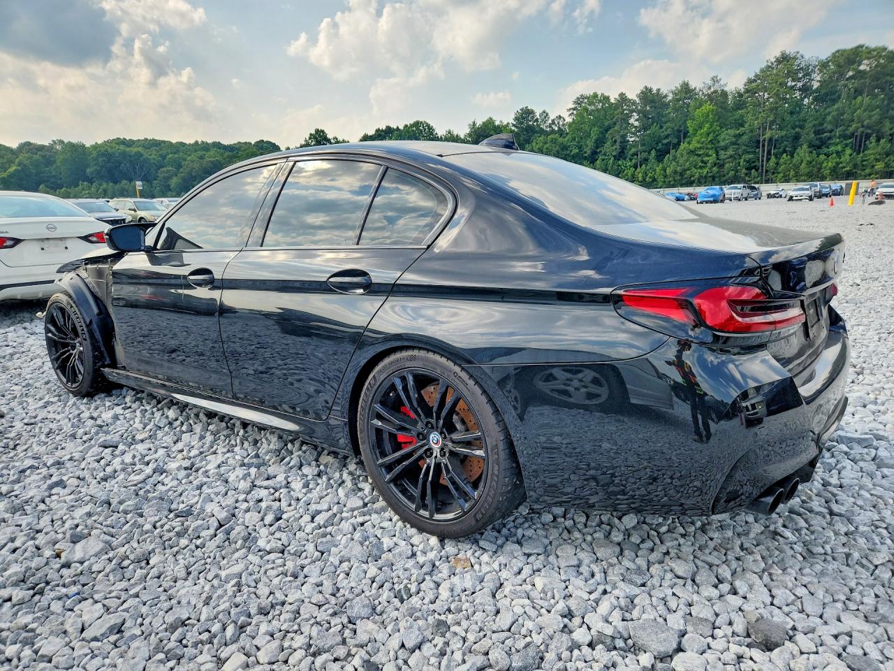 2022 BMW M5