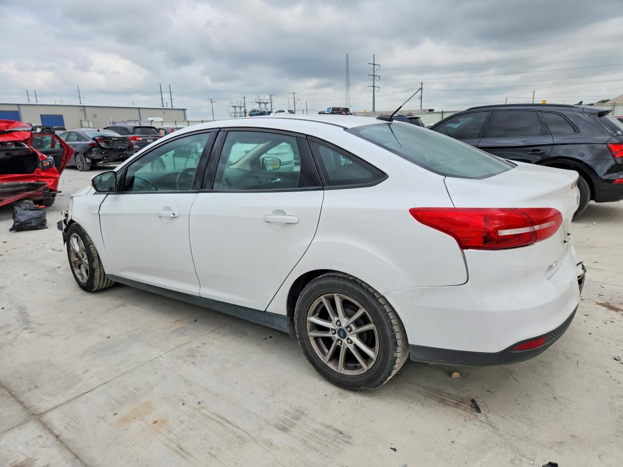 2016 FORD FOCUS