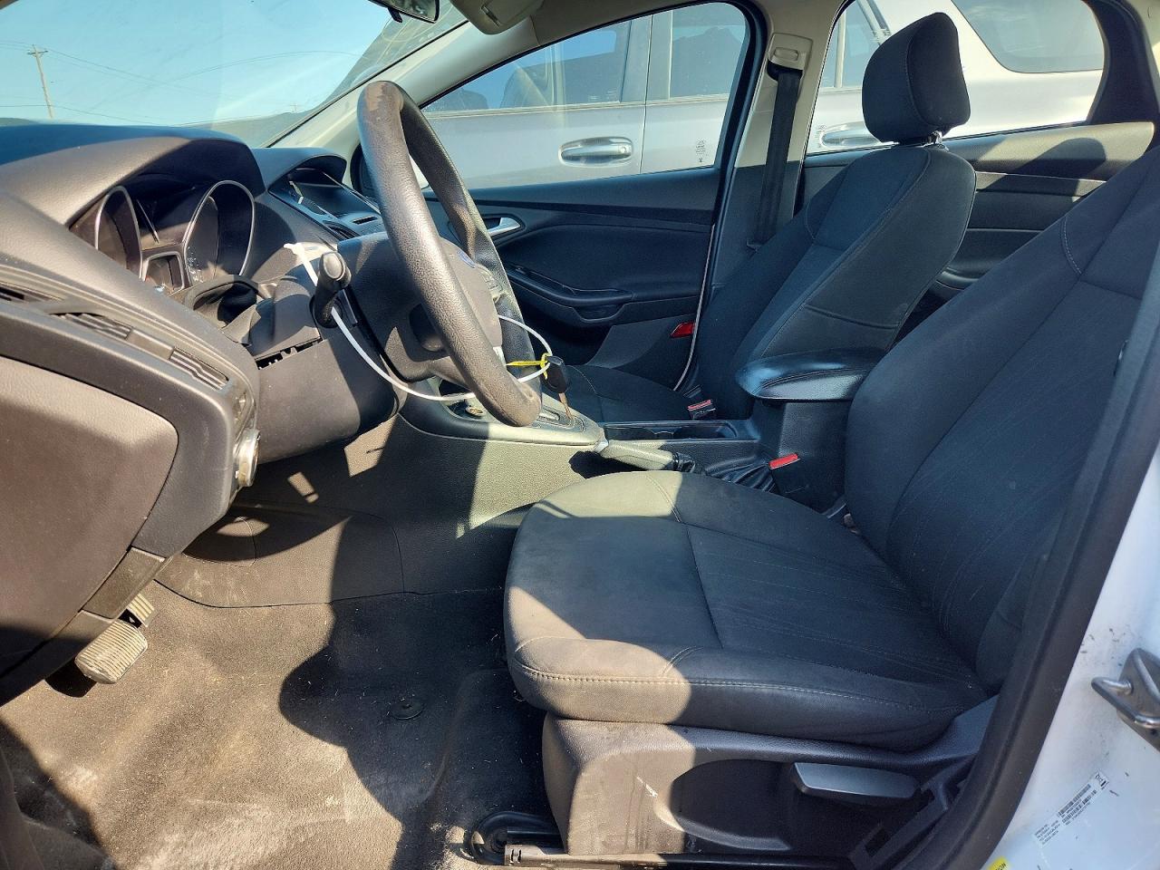 2016 FORD FOCUS