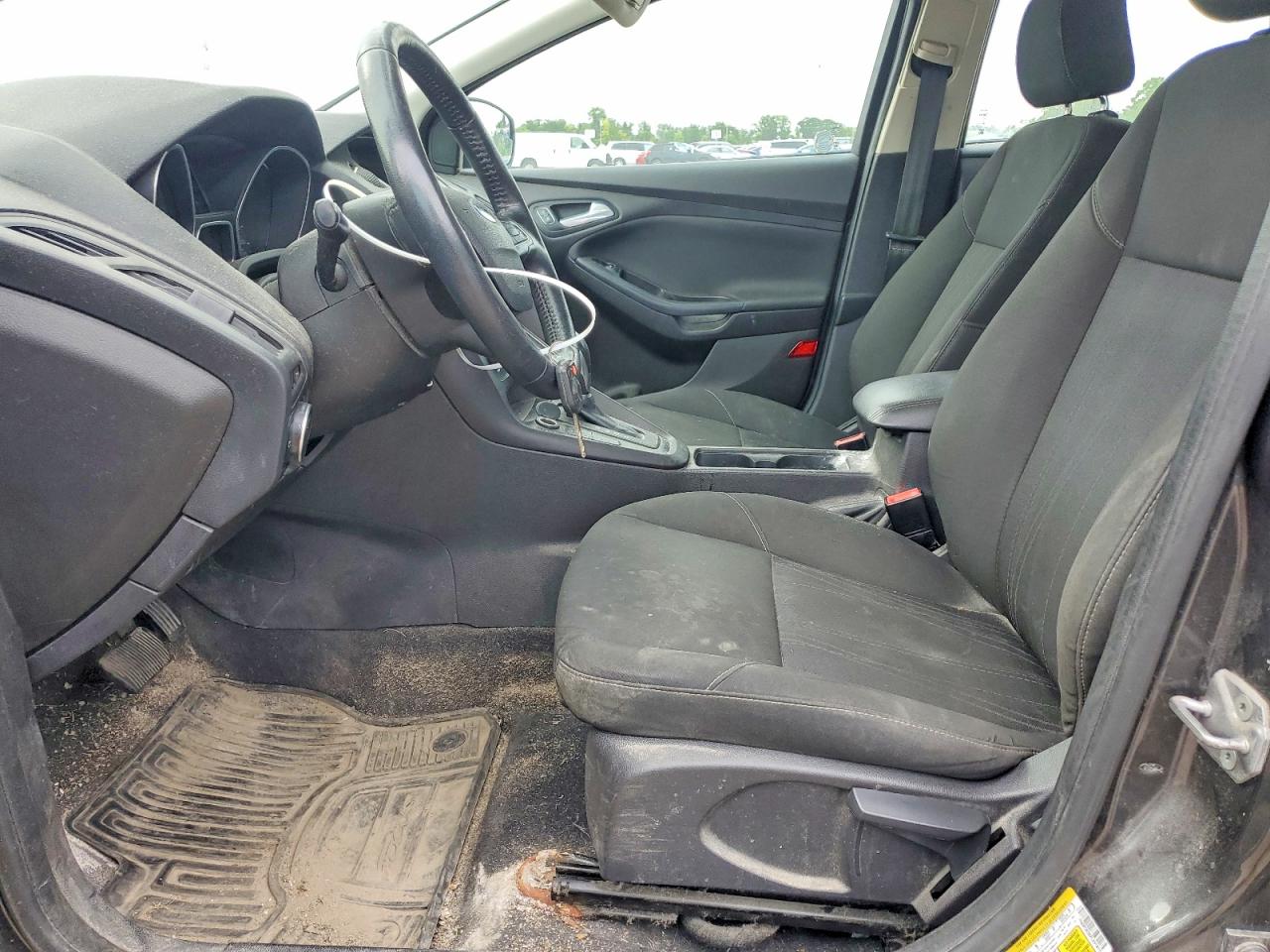 2015 FORD FOCUS