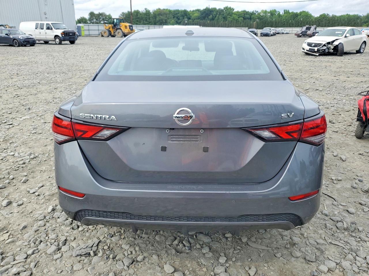 2023 NISSAN SENTRA