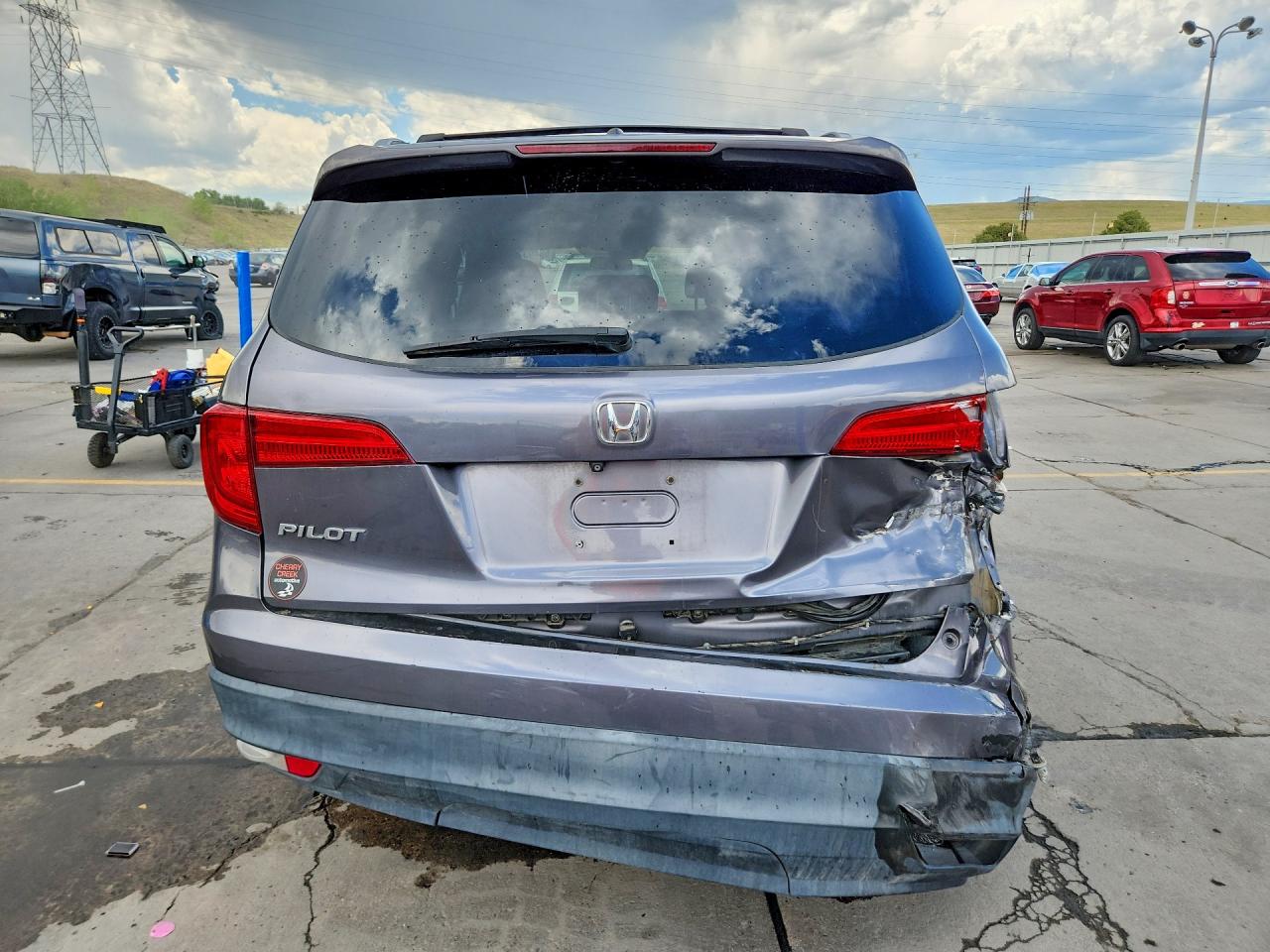 2017 HONDA PILOT