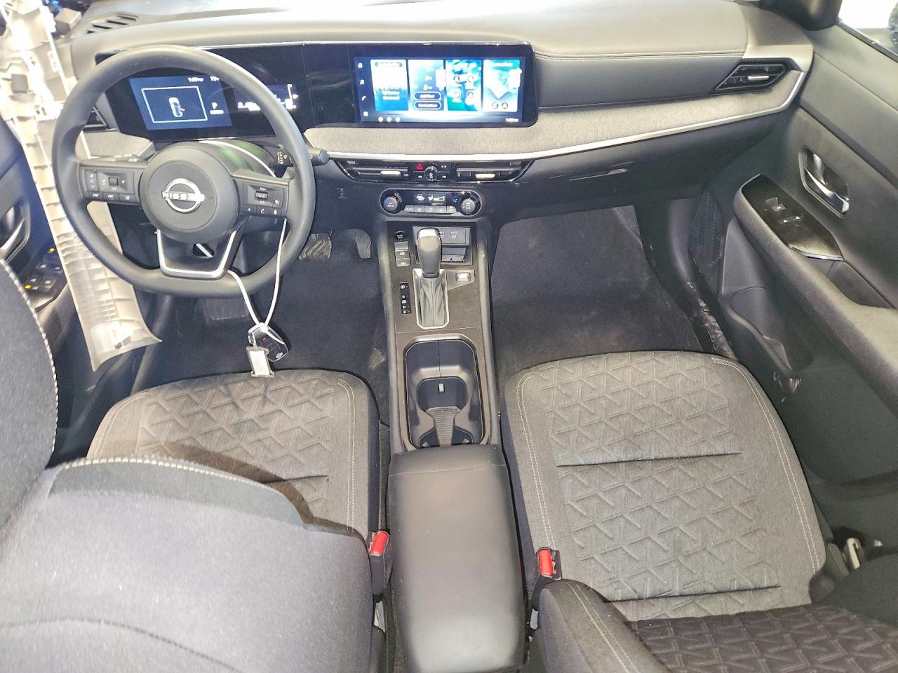 2026 NISSAN KICKS