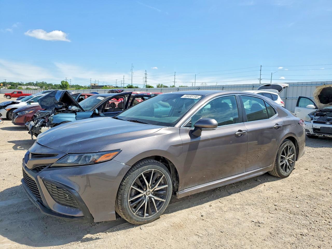 2022 TOYOTA CAMRY
