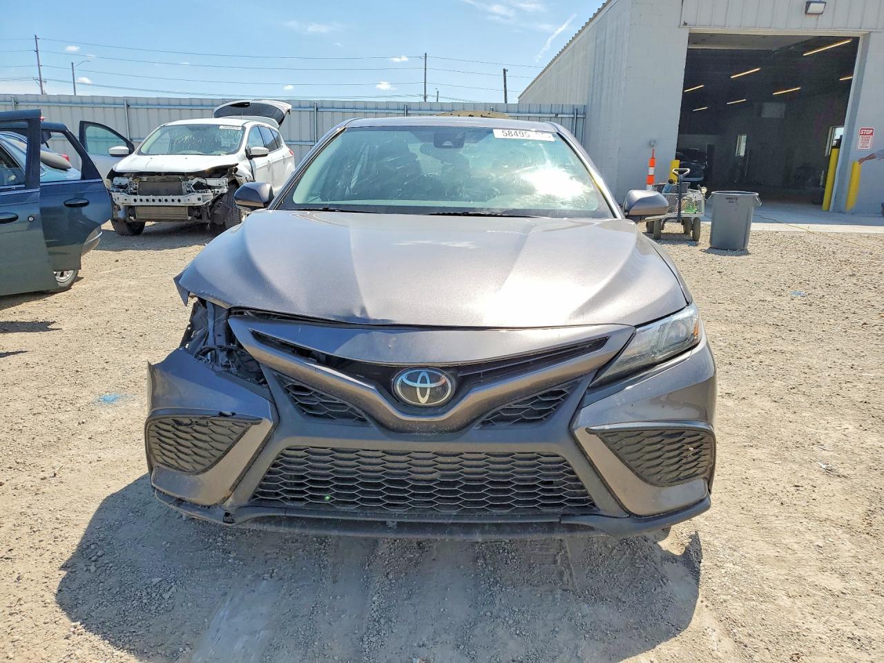 2022 TOYOTA CAMRY