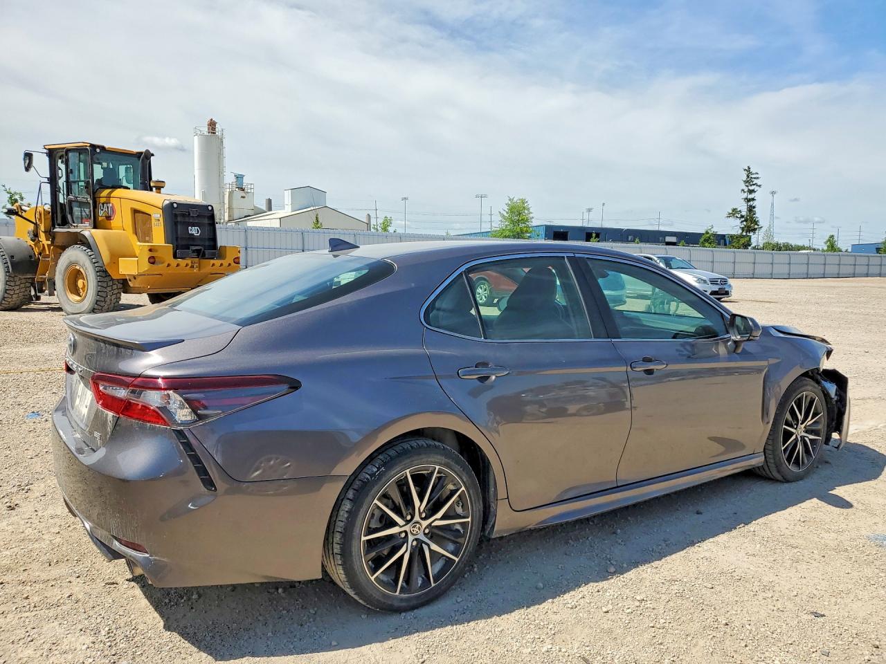 2022 TOYOTA CAMRY