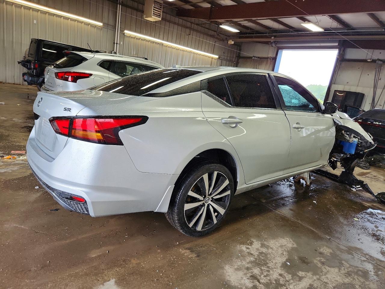 2019 NISSAN ALTIMA